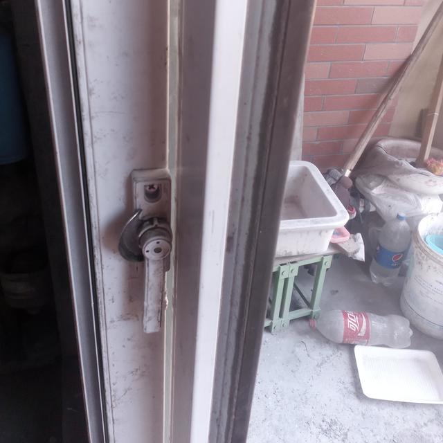这些年我修过的奇葩物品   之   塑钢门窗锁
