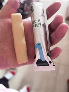 宝贝成长日记，磨牙饼干