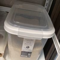 茶花米桶10斤家用防虫防潮密封储米箱米缸