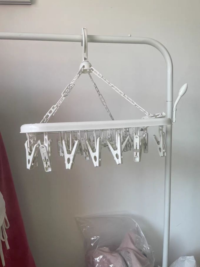 可折叠晾衣架新款多夹子多功能衣架袜子晾晒架阳台晒内衣挂袜子架