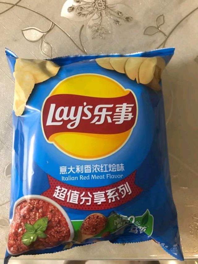 试下乐事的红烩味 也不错哦