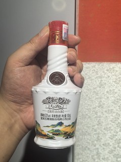 神酒也出小酒版，还挺精致