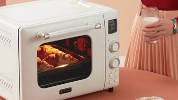 有了智能电烤箱，让生活快乐加倍。