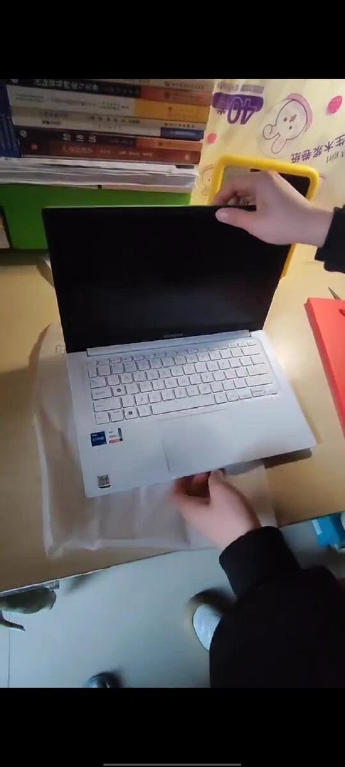 华硕a豆14 air普通笔记本怎么样 首款女性ai超轻薄本丨a豆14 air灵动