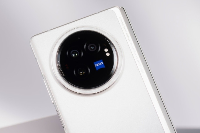 vivo手机怎么样 手机行业诞生"新爆款",1分钟销量就不错,仅售6994元起