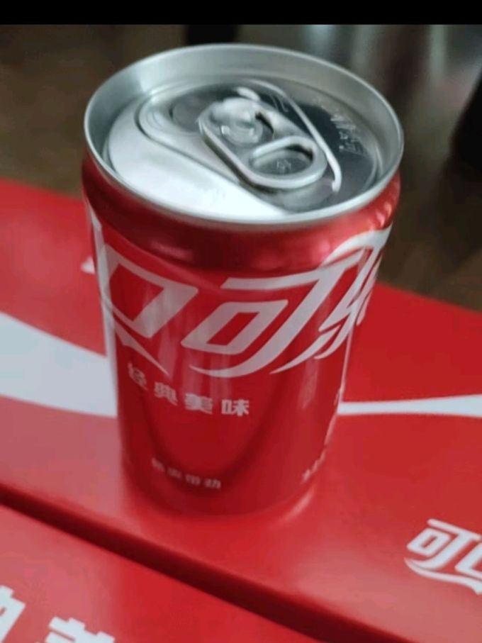 可口可乐cocacola汽水碳酸饮料200ml24罐迷你摩登罐新老包装随机发货