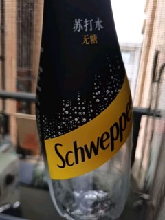 可口可乐（Coca-Cola）怡泉 Schweppes 无糖零卡 苏打水 汽水饮料 400ml*12瓶整箱装