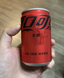 可口可乐 Coca-Cola 饮料  零度 无糖 汽水 碳酸饮料 200ml*12/组