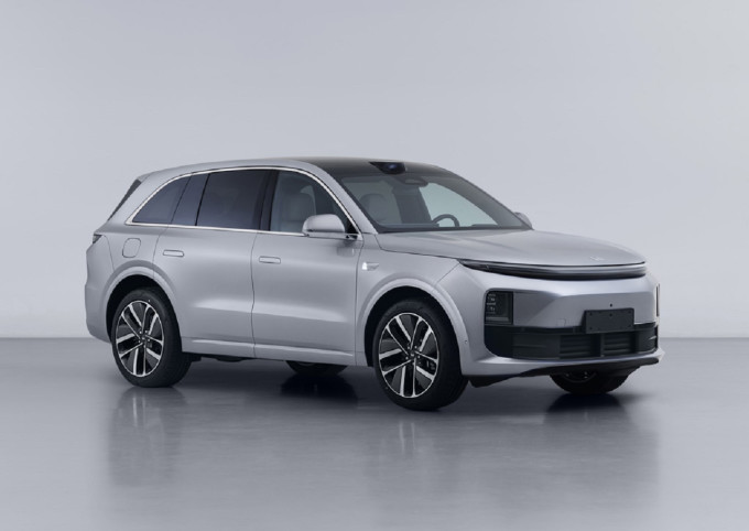 理想作为国内新能源品牌中的佼佼者从理想one上市后就快速的被消费者