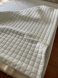 普通人的床垫，干净够用就很满足了