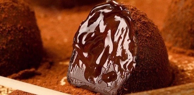 口感细腻丝滑，卜珂黑松露巧克力