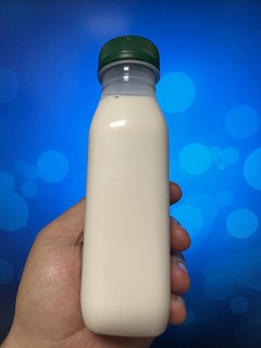 含有80%生牛乳的新希望生牛乳绿豆沙，真的太好喝啦！