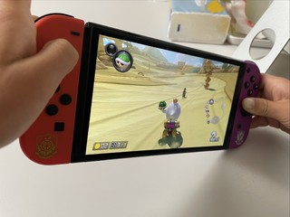 switch日版朱紫限定，JD自营1700开下车