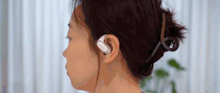真香数码体验 篇一：开放式耳机与传统耳机有什么区别？2024年最新韶音OpenFit Air开放式耳机深度实测|一口气看完优缺点