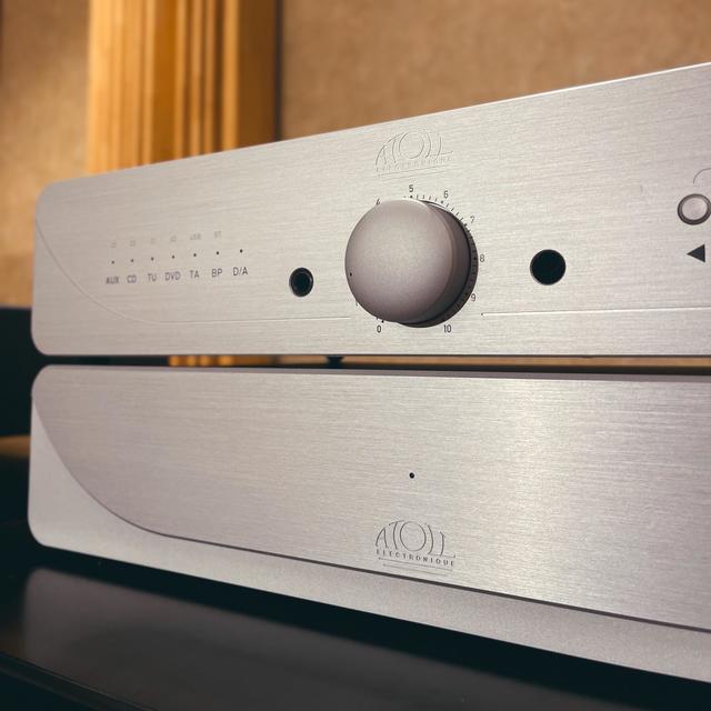 谁都玩得起的前后级——评法国珊瑚礁ATOLL PR200/AM200放大器