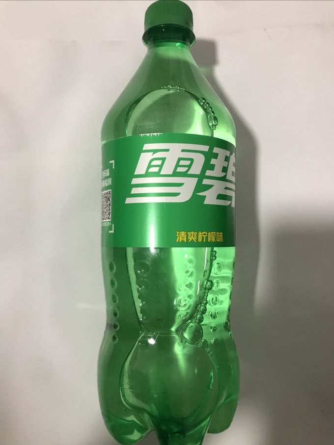 雪碧柠檬味更绝 2024-04-19 23:18:12 可口可乐(coca-cola)汽水碳酸