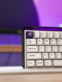 melgeek小蜜蜂磁轴键盘：电竞键盘，还可以这么玩！