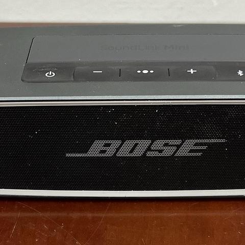 一个跟我一起服役了12年左右的蓝牙音箱，它就是Bose SoundLinkmini 蓝牙音响 II