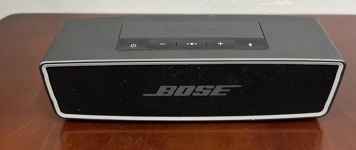 生活用品 篇一百三十八：一个跟我一起服役了12年左右的蓝牙音箱，它就是Bose SoundLinkmini 蓝牙音响 II