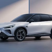 12.99万元起，全球纯电续航最长的增程SUV：哪吒 L 车型正式发布上市。