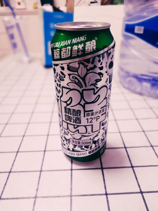 鲸都鲜酿德式小麦精酿——优质原料，醇厚口感