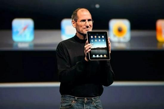 iPad 问世 14 年！终于要推出原生计算器了！