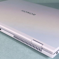 夏目不是慕CC的PC小部屋 篇十六：荣耀MagicBook Pro 16第一轮评测：硬件评测与游戏性能测试