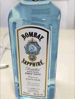 孟买蓝宝石(Bombay)  洋酒 英国 杜松子酒 蓝宝石金酒750ml 调酒必备