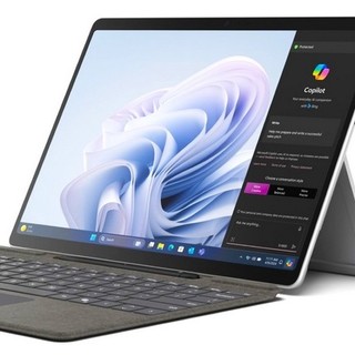 网传丨微软将发布 Surface Pro 10 OLED 笔记本，搭高通骁龙 X Plus、配 OLED 屏