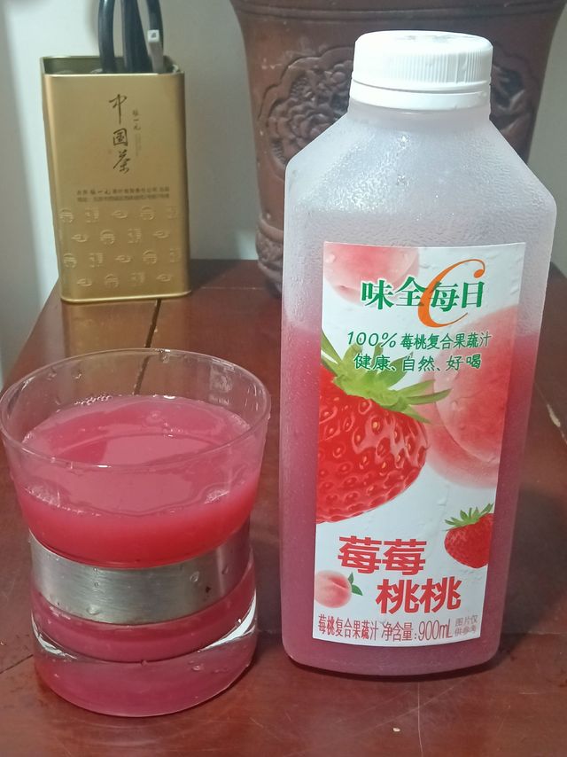 味全草莓桃桃，可以给宝宝喝的健康饮品