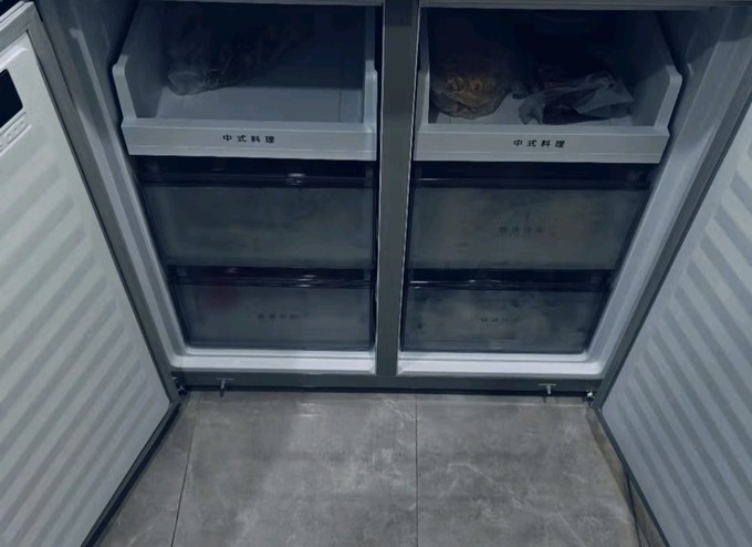 美菱多门冰箱