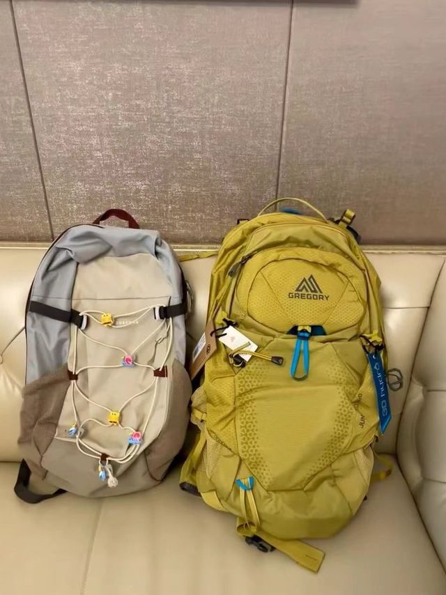 户外背包，你的旅行好伙伴！