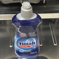 亮碟洗碗机专用漂洗剂，三个月用一瓶，性价比极高。