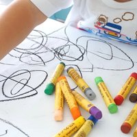 应对宝宝涂鸦期，我们可以做点什么呢？