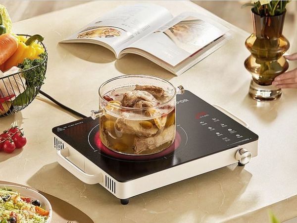 苏泊尔电陶炉功能齐全，操作简便，不挑锅具