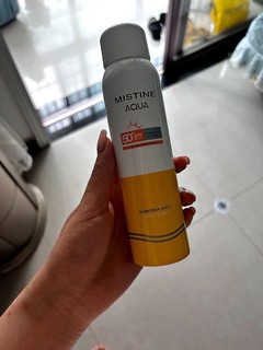 Mistine蜜丝婷 水活多效美白防晒喷雾120ml 面部全身通用