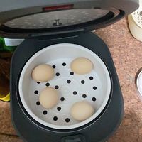 苏泊尔电饭煲煮饭香，煮鸡蛋，煮蛋糕都可以