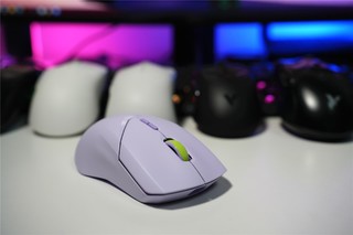 这款4k鼠标基佬紫配色爱了！