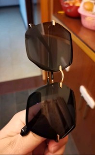 海伦凯勒（HELEN KELLER）偏光太阳镜女韩版大框防晒送礼物墨镜驾驶开车专用眼镜H8827N07