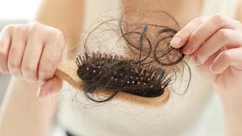 脱发严重是什么原因引起的？谨防12大头发护理风险隐患！