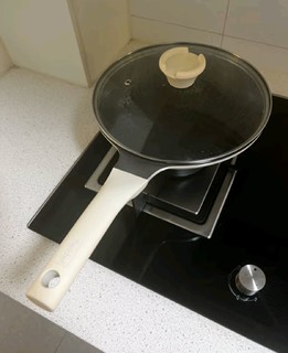 红厨有钛煎锅不粘锅陶瓷平底锅家用煎蛋煎牛排锅26cm电磁炉燃气灶