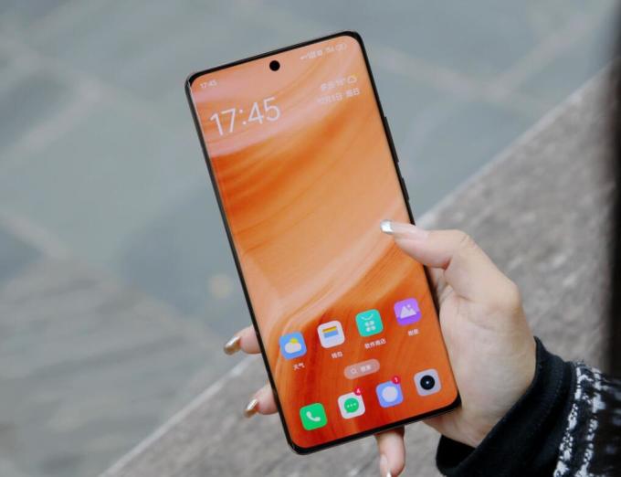 真我gt5 pro手机怎么样 首销5分钟破纪录,如今低至2986元起,骁龙8gen3