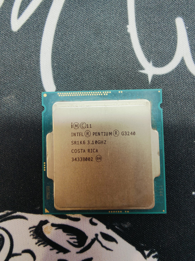 英特尔奔腾 g6405cpu怎么样 食之无味弃之可惜的奔腾g3240
