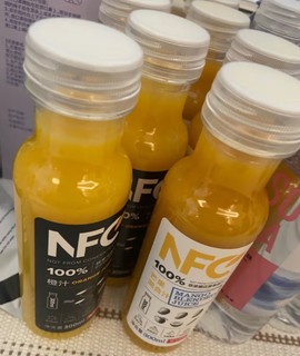 农夫山泉 100%NFC果汁饮料，没事来一瓶