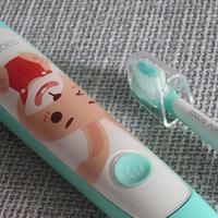 素士儿童声波电动牙刷让宝宝拥有健康牙齿