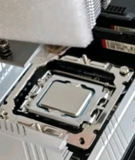 英特尔（Intel） 13代 CPU处理器 台式机 原盒 13代 i5-13490F【10核16线程】