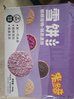 味道比包装出色的雪饼