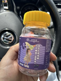 现在还用给小孩吃塔塔糖么？