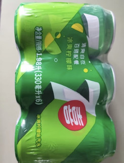 七喜柠檬味碳酸饮料