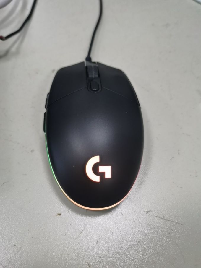 打游戏办公两不误,百元神鼠——罗技g102